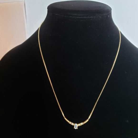 NECKLACE Gold Tone With 4 Small Clear & 1 Center Sky Blue Rhinestones 19” - Picture 4 of 16